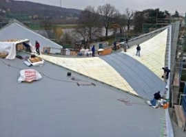 Kunststoff-Dachbahnen: DUD freut sich über starkes erstes Quartal