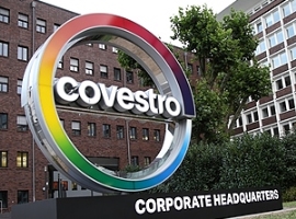 Covestro: Ergebnisoffene Verhandlungen mit Adnoc