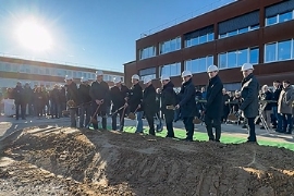 Battenfeld-Cincinnati: Bau eines neuen Technikums in Bad Oeynhausen