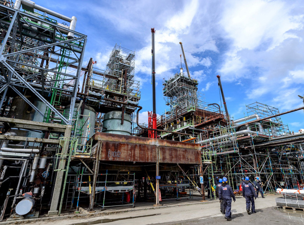 Wartungsarbeiten in der Raffinerie von Notre-Dame de Gravenchon im Jahr 2018 (Foto: ExxonMobil)