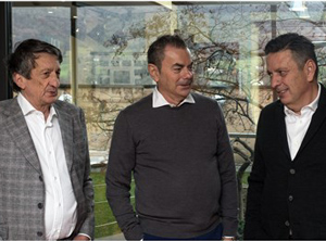 Lenken das Familienunternehmen: Paolo, Angelo und Maurizio Radici (Foto: Radici)