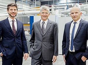 Führungstrio (v.l.n.r.): Friedrich Faigle (COO), Wolfgang Faigle (CEO) und Roland Bartenbach (CFO) (Foto: faigle Kunststoffe)