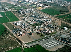 Ausbau der Chlorproduktion: die Anlage in Tarragona (Foto: Covestro)