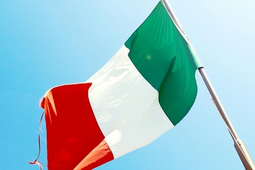 Erneut verschoben: Italien und die Kunststoffsteuer (Foto: Pexels/Jéshoots)