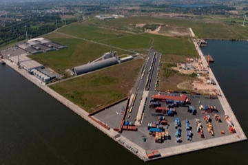Über ein Areal von 400 ha verfügt der North Sea Port in Kluizendok. Dort soll die Freepoint-Recyclinganlage entstehen (Foto: North Sea Port)