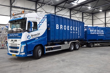 Investiert in hochwertigere Sortierung von Folienabfällen: Die niederländische Mahlguthändler Broeckx (Foto: Broeckx Plastics Recycling)
