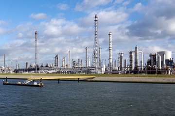 Terneuzen ist der Standort von gleich drei Crackern des US-Konzerns (Foto: Dow Chemical)