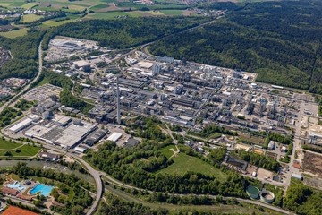 Aus der Vogelperspektive: Chemiepark Gendorf (Foto: Infraserv Gendorf)